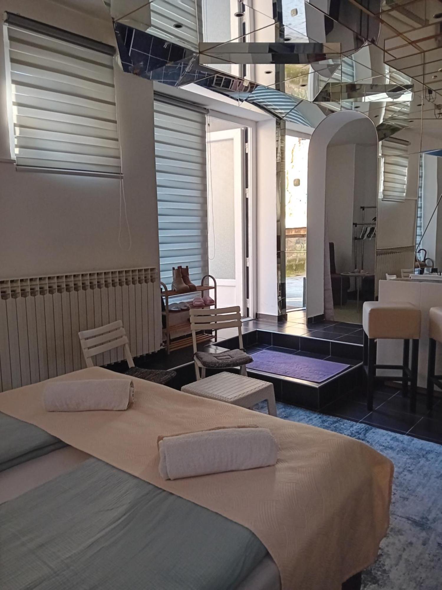 Floki Studio In The Center Сараево Екстериор снимка
